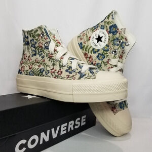 Converse Women's CTAS Lift Platform Tapestry Hi Tops Size 7 A11992C NWT